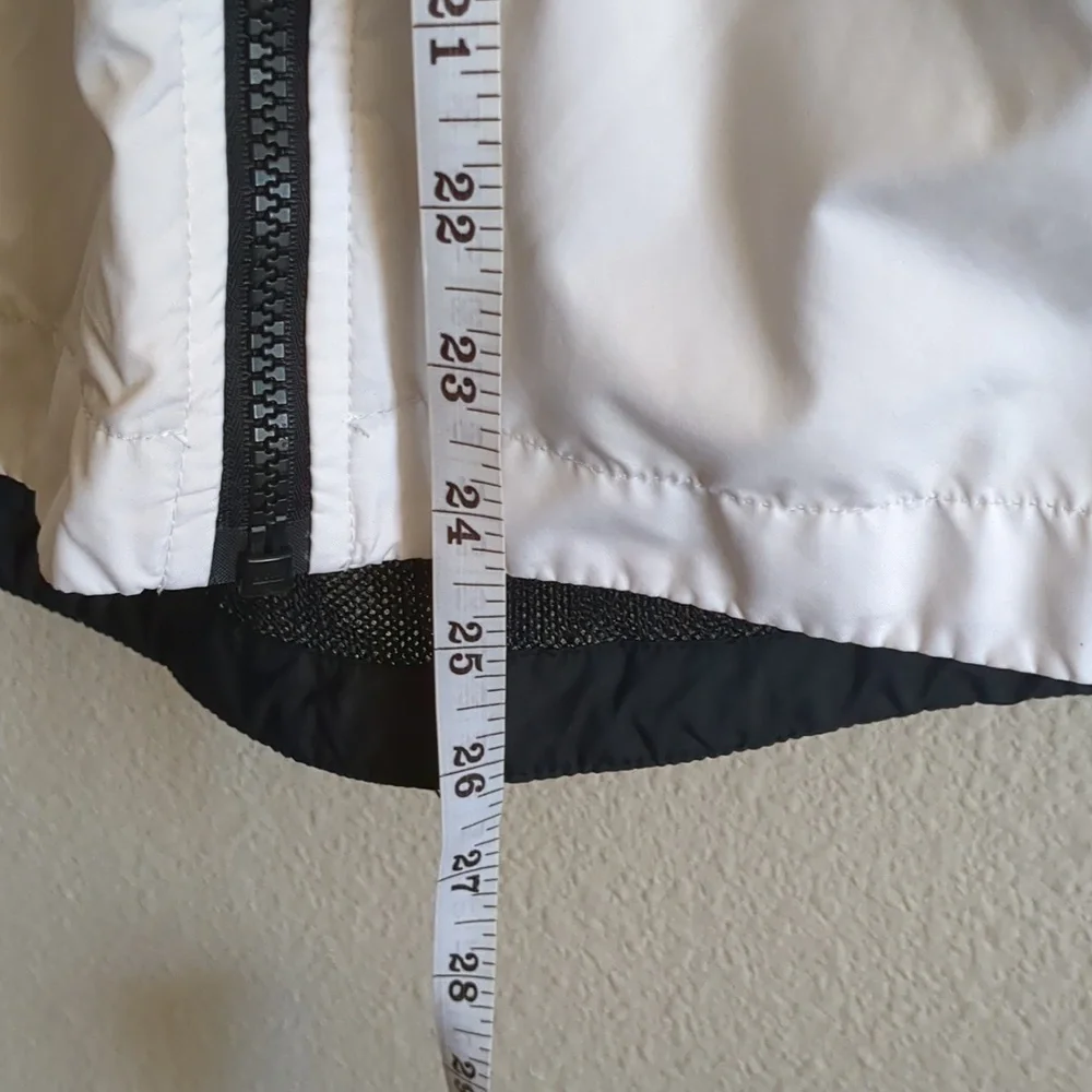 NIKE tech oversized vest black & white size Large - Picture 11 of 11